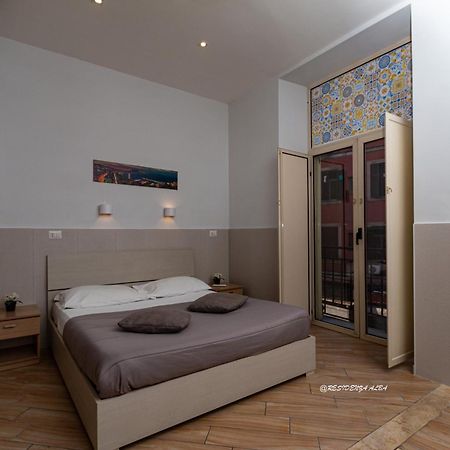 B&B Residenza Alba Napoli Bagian luar foto