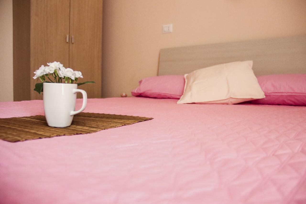 B&B Residenza Alba Napoli Bagian luar foto