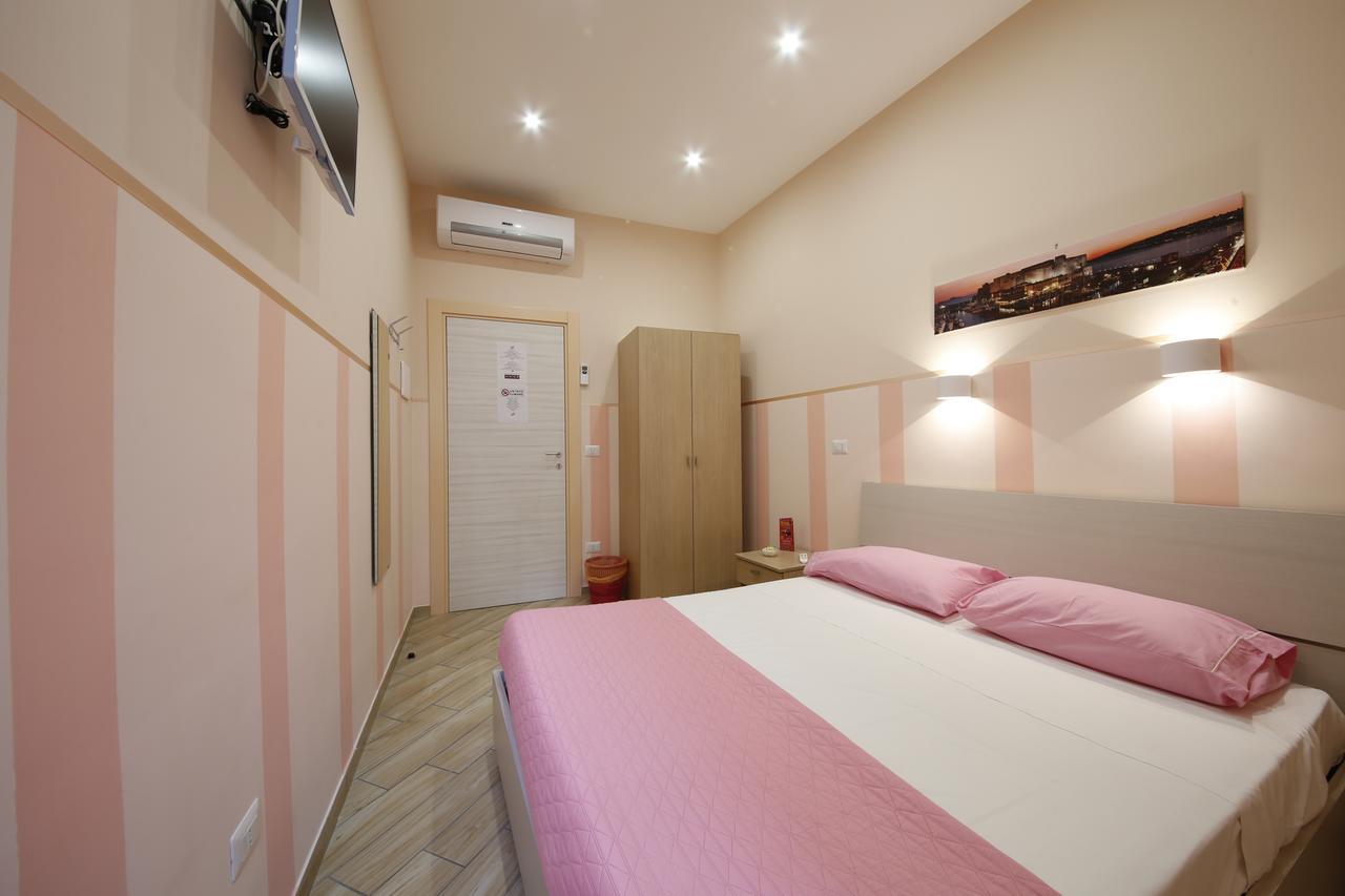 B&B Residenza Alba Napoli Bagian luar foto