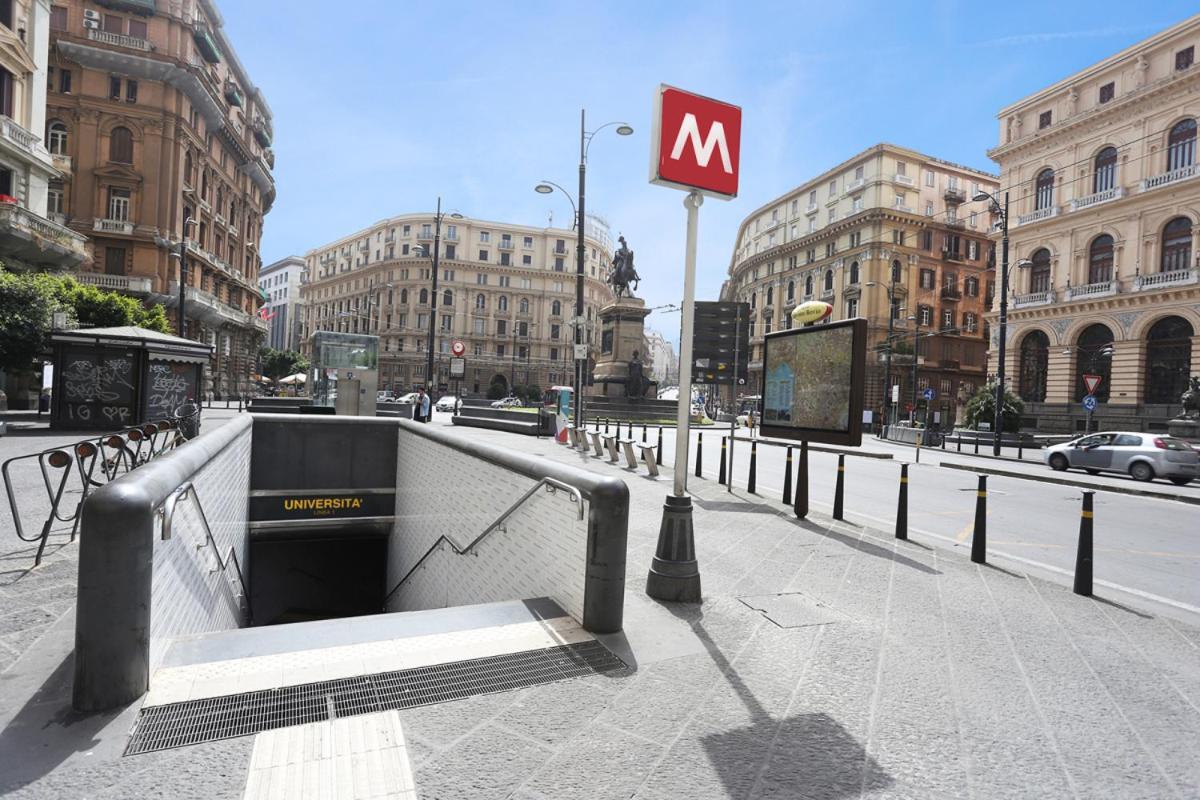 B&B Residenza Alba Napoli Bagian luar foto