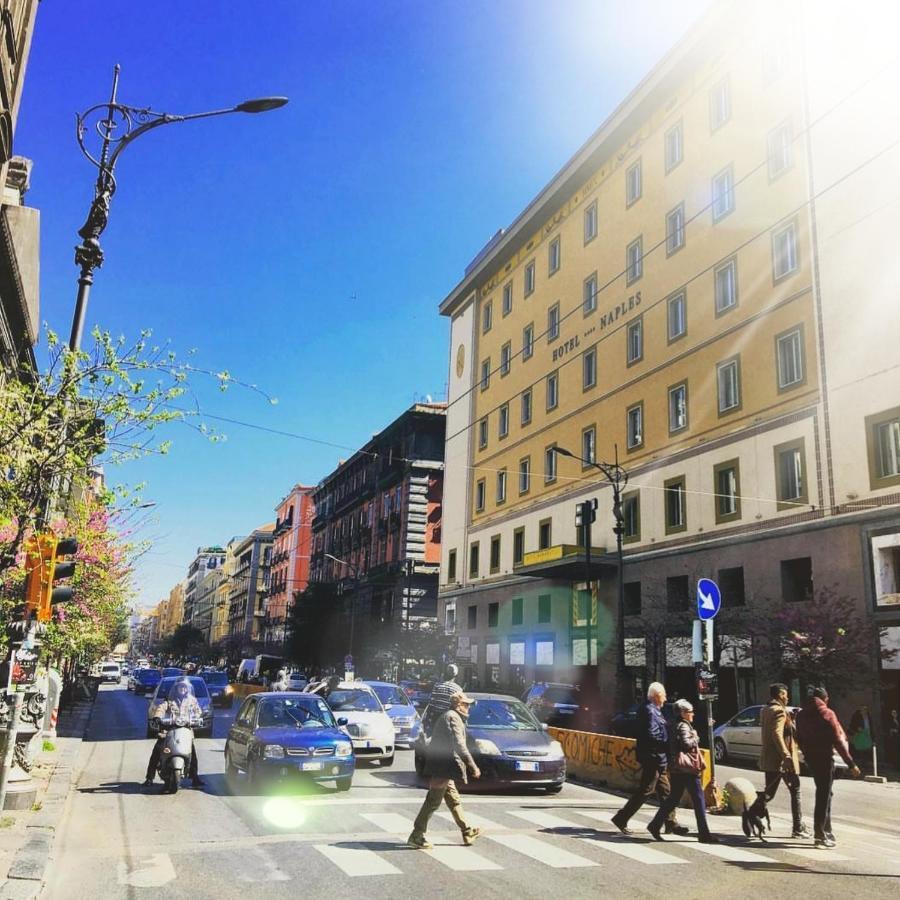 B&B Residenza Alba Napoli Bagian luar foto